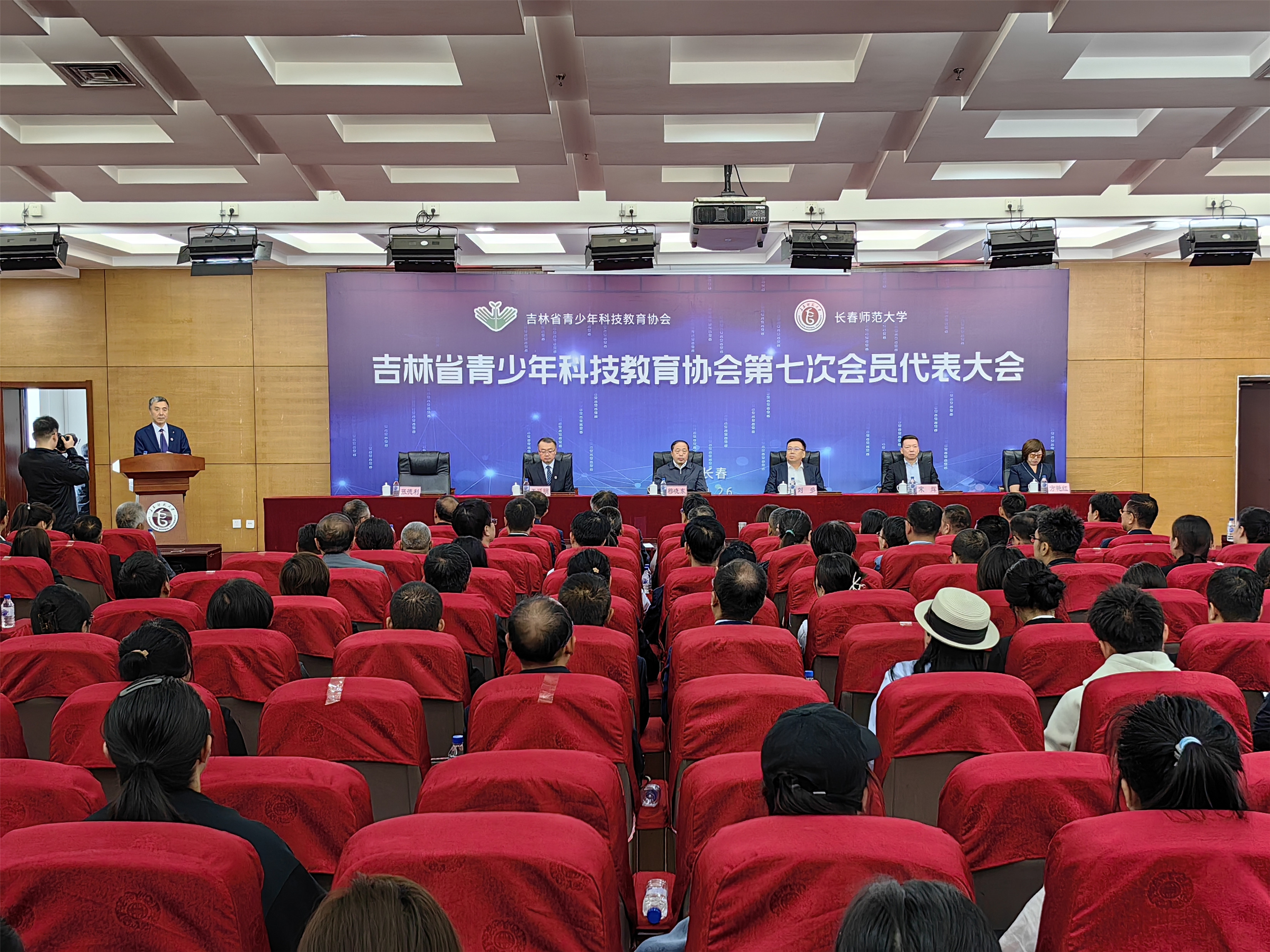 青少年教育协会，塑造未来的关键力量