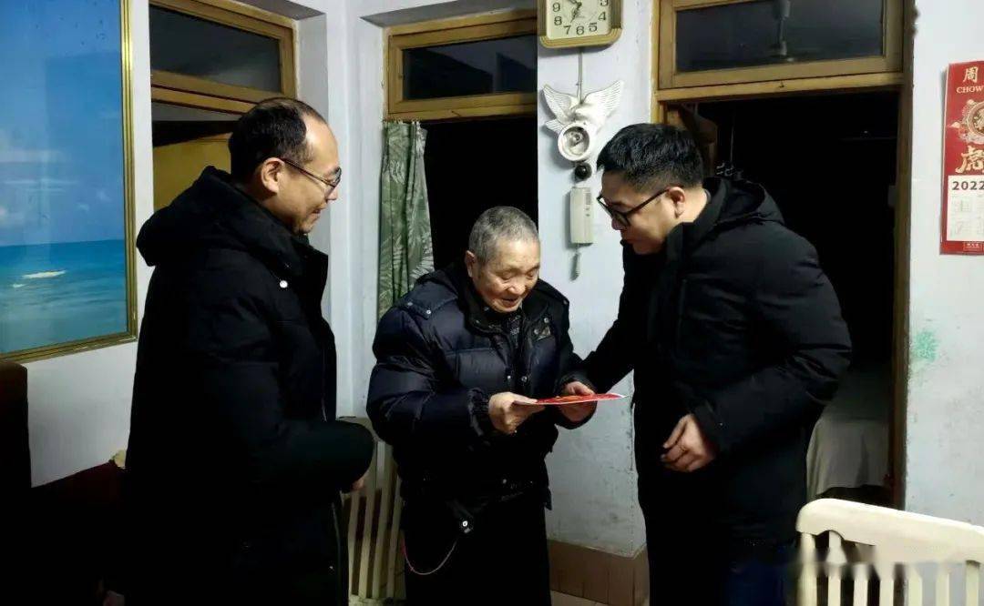 简阳离退休教育协会，传承智慧，推动社区发展进程