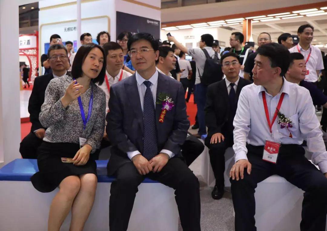 教育装备行业协会，引领行业发展的核心力量