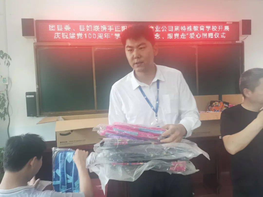 中国启蒙教育协会的核心力量，邱力的独特视角与深远影响
