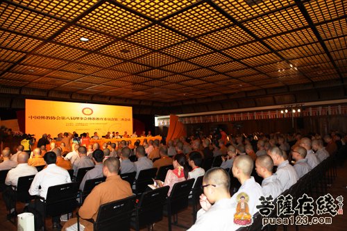 佛陀教育协会，引领现代社会的精神启迪之光
