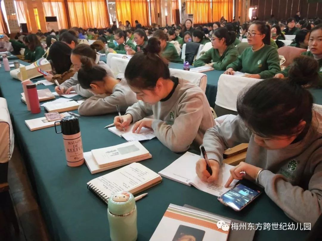 中国蒙氏教育协会，引领蒙氏教育，培育未来之星