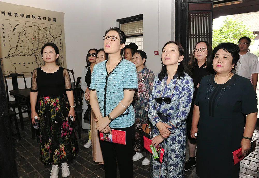 教育协会主页，连接教育与未来的桥梁