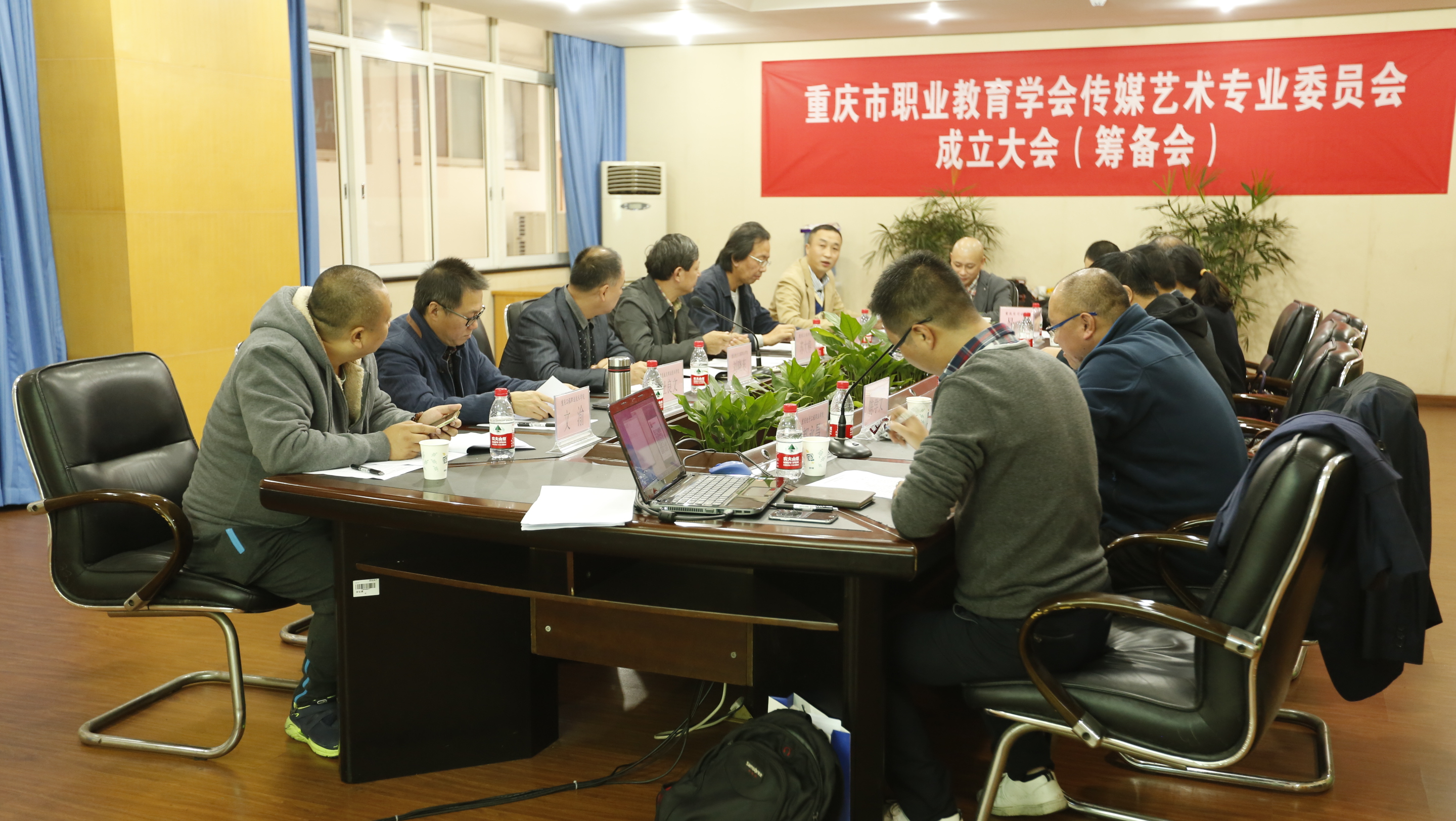 重庆美术教育协会，引领艺术之光，塑造未来之星