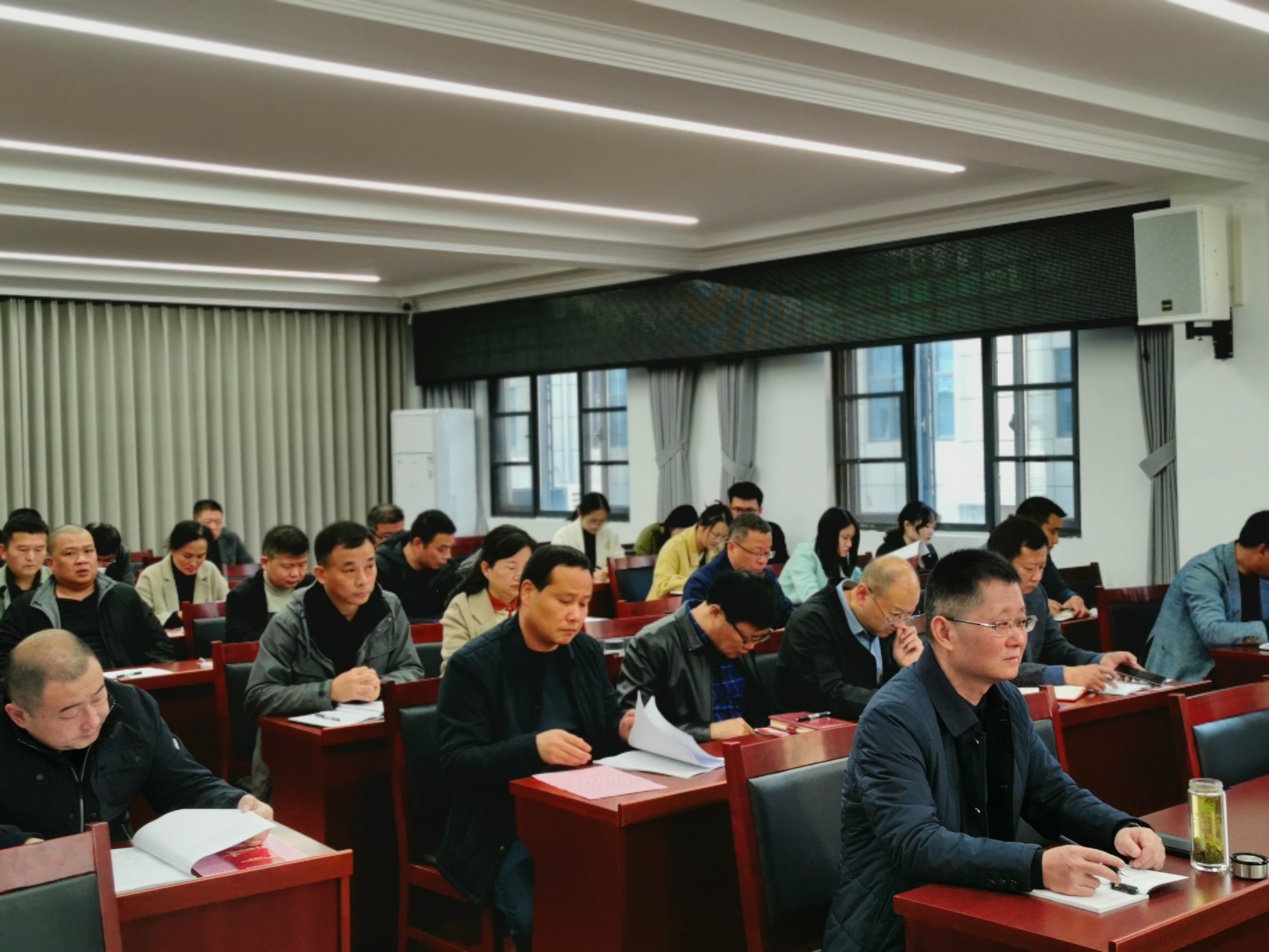 黄陂法中教育协会，法治教育的典范引领者