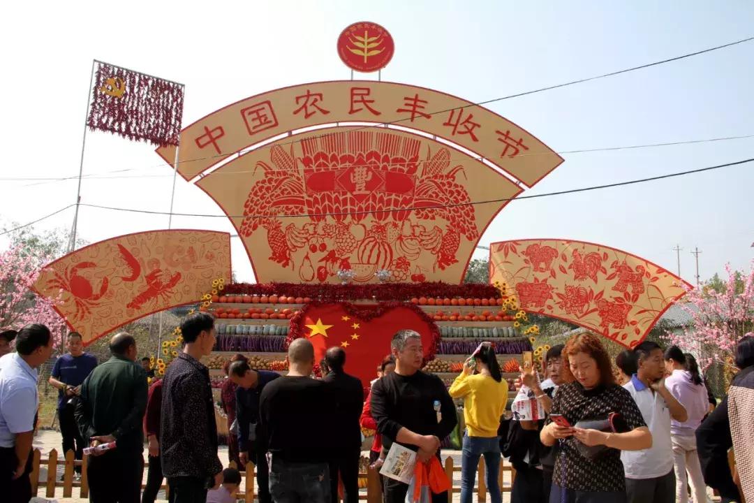 新密市教育书法协会，传承与创新的书法教育力量