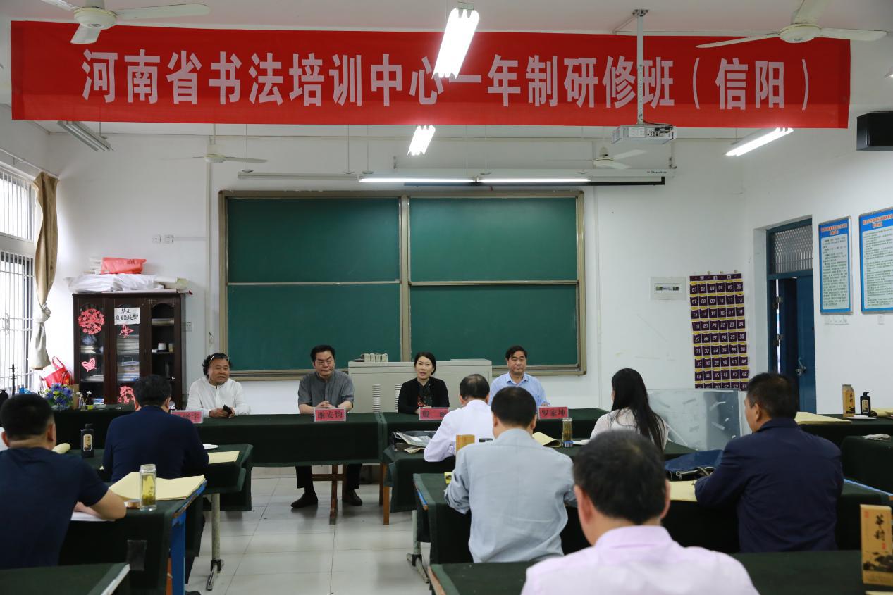 河南教育协会秘书长引领变革，共筑教育未来新篇章