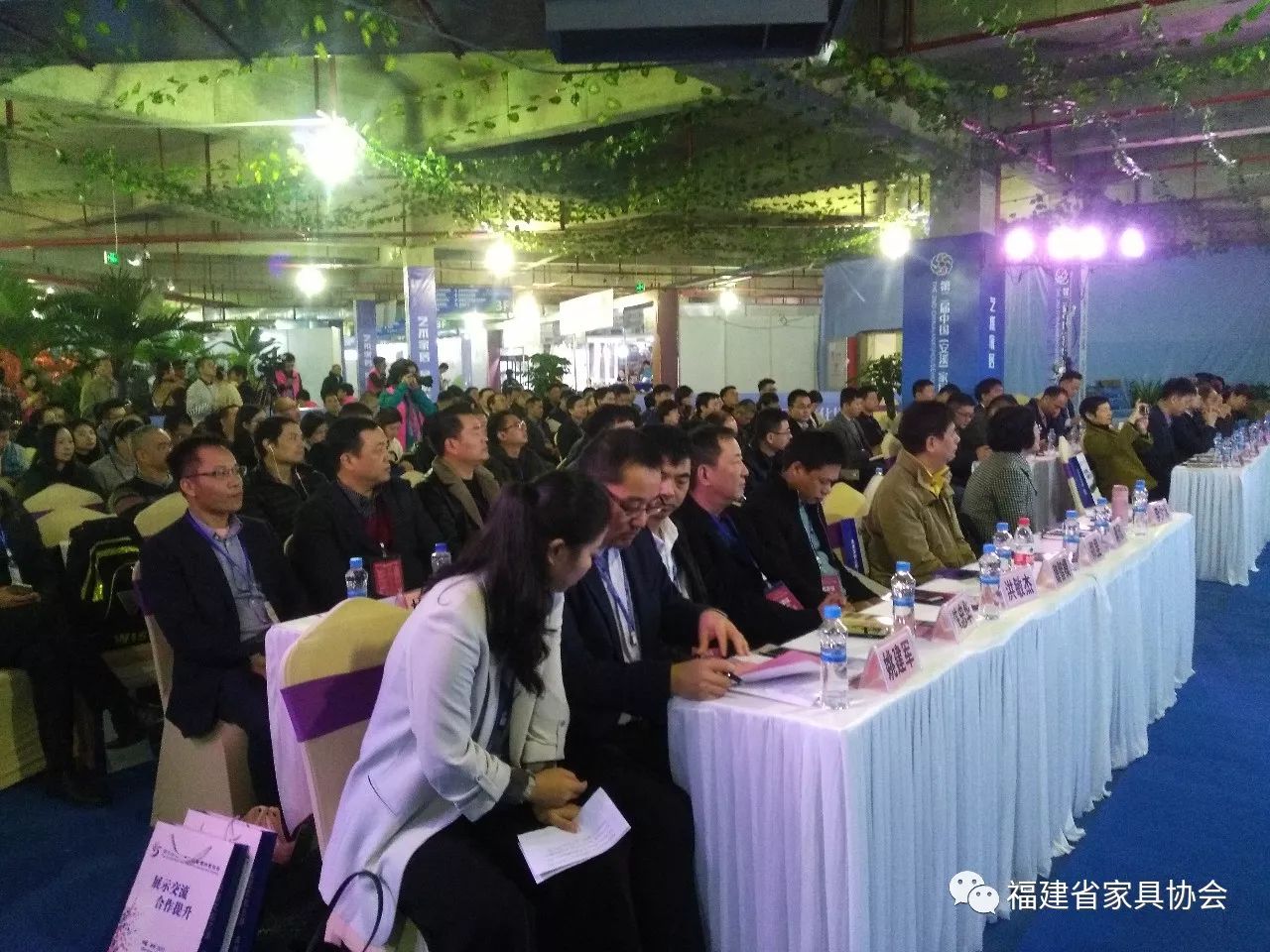 清流家具协会心系教育，助力教育事业，携手共筑美好未来