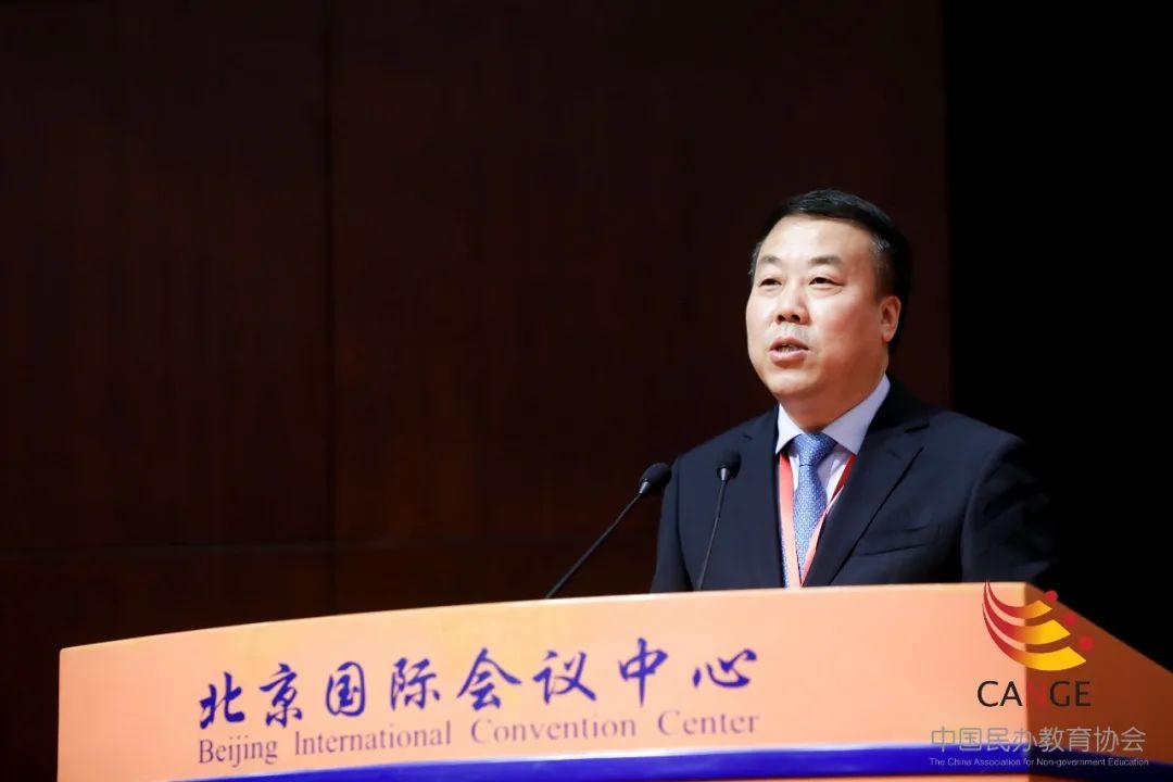 民办教育协会中的刘林，引领与探索