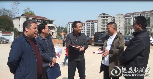 新化教育协会会长引领变革，铸就明日之光教育之光领航者