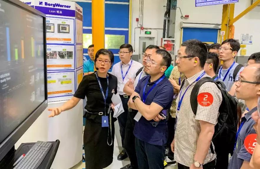 宁波市建设教育协会，引领城市教育的新航标