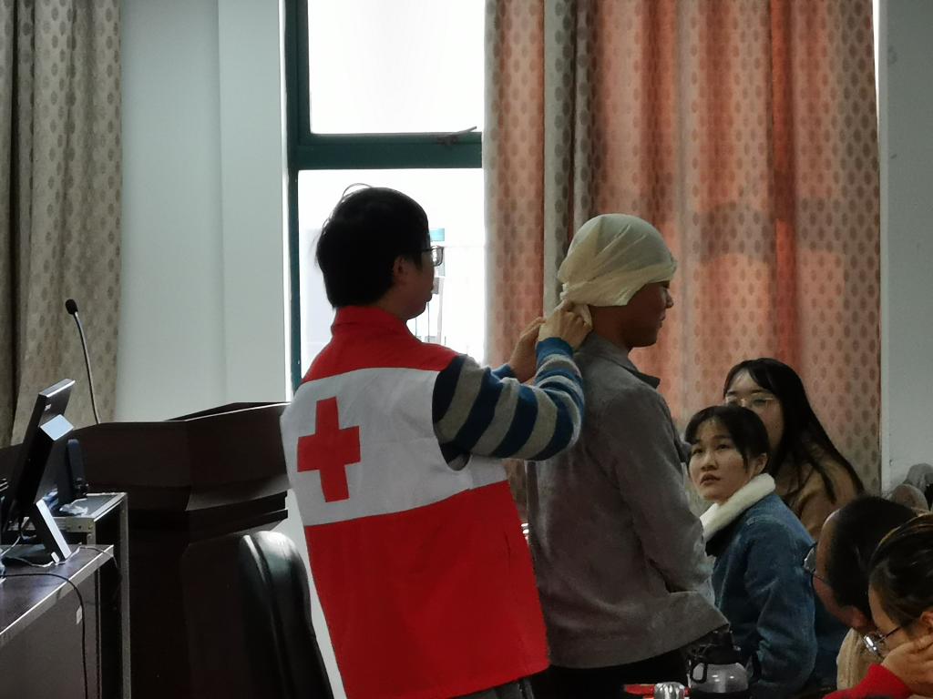 永嘉教育志愿者协会，培育未来力量，传递温暖爱心之旅