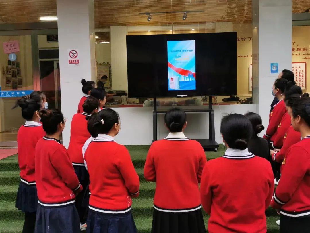 市妇联家庭教育协会，引领家庭教育发展的先锋力量