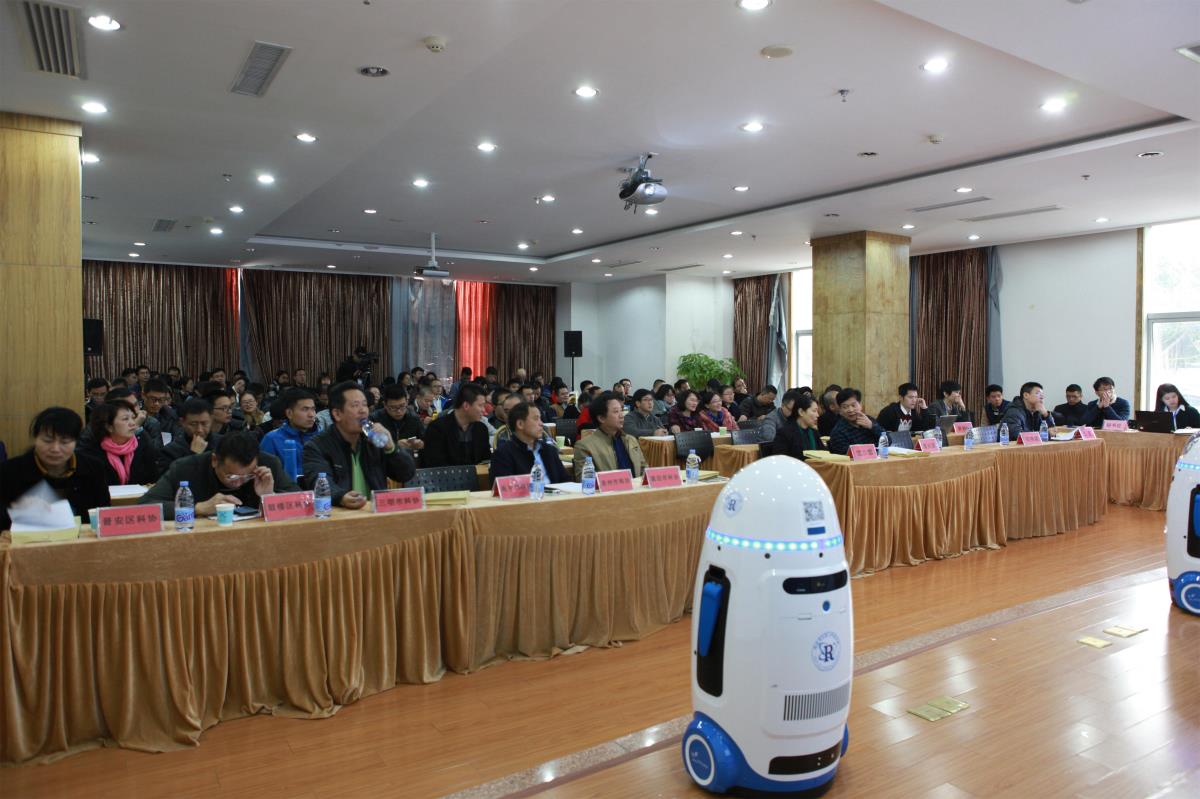 龙岩市机器人教育协会，引领机器人教育新时代风潮