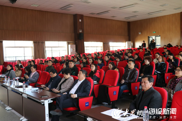 威海民办教育协会，定义、角色与贡献