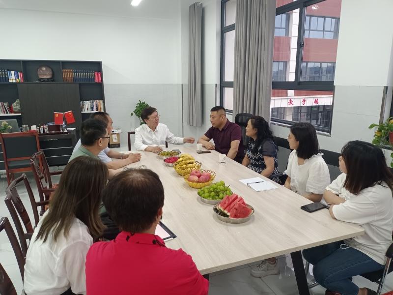 全国职业教育协会秘书长引领职业教育新征程发展