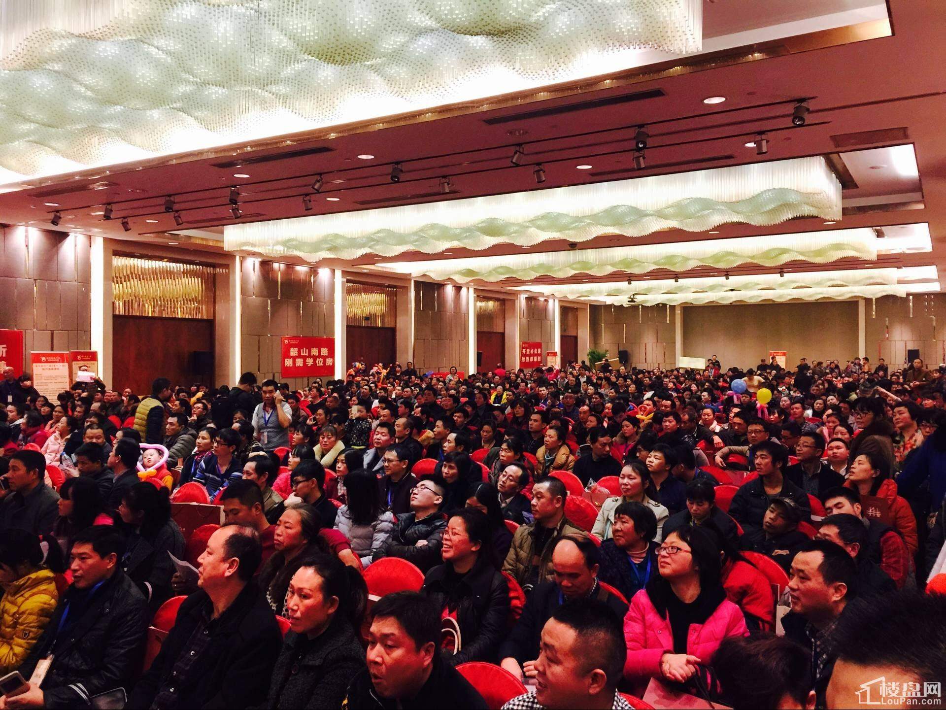 太原民办教育协会中的康建新，引领与推动民办教育的新力量