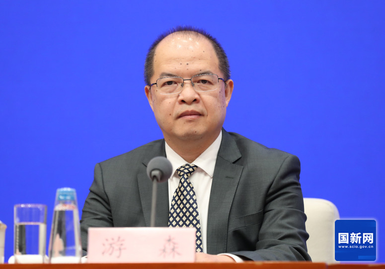 教育部负责人解读新时代大中小学劳动教育政策意见答记者问
