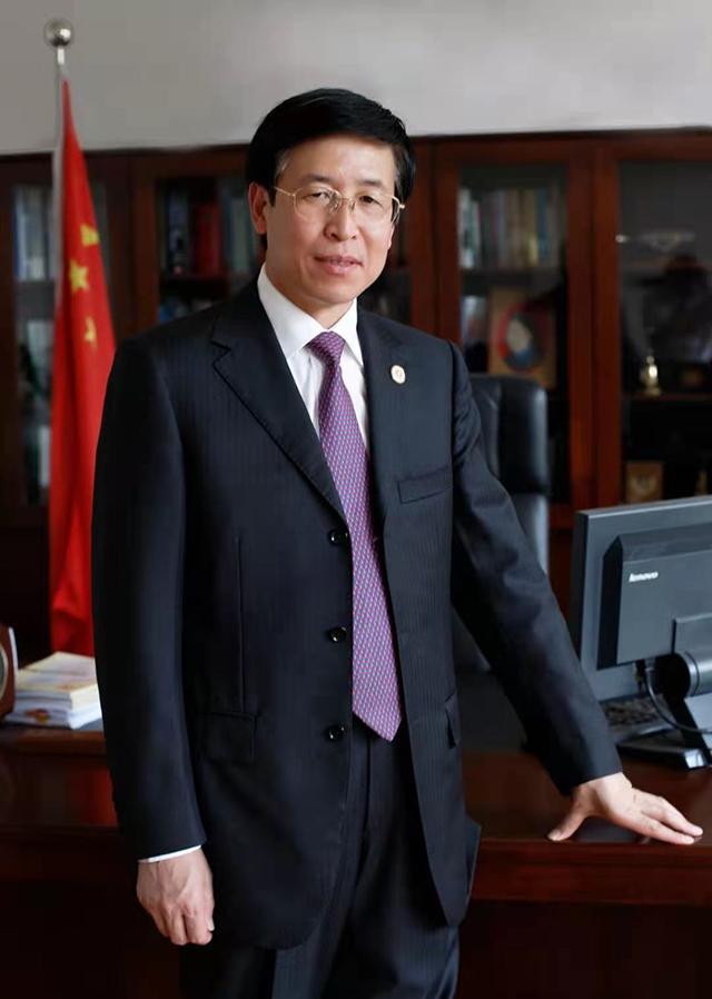 教育部负责人解读国务院办公厅关于新时代推进普通高中育人方式改革的指导意见