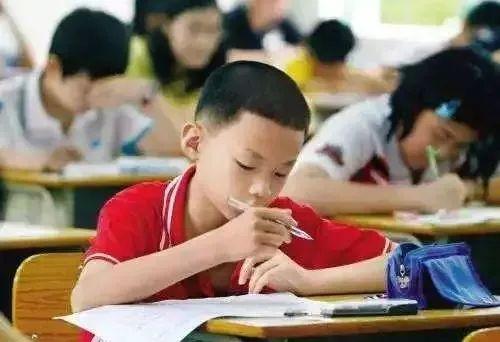 教育部等四部门开展专项治理行动，切实减轻中小学生课外负担——解读校外培训机构治理通知