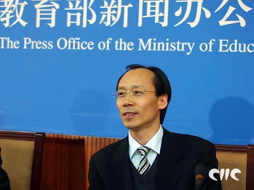 教育部教材局负责人详解义务教育三科教材统编工作
