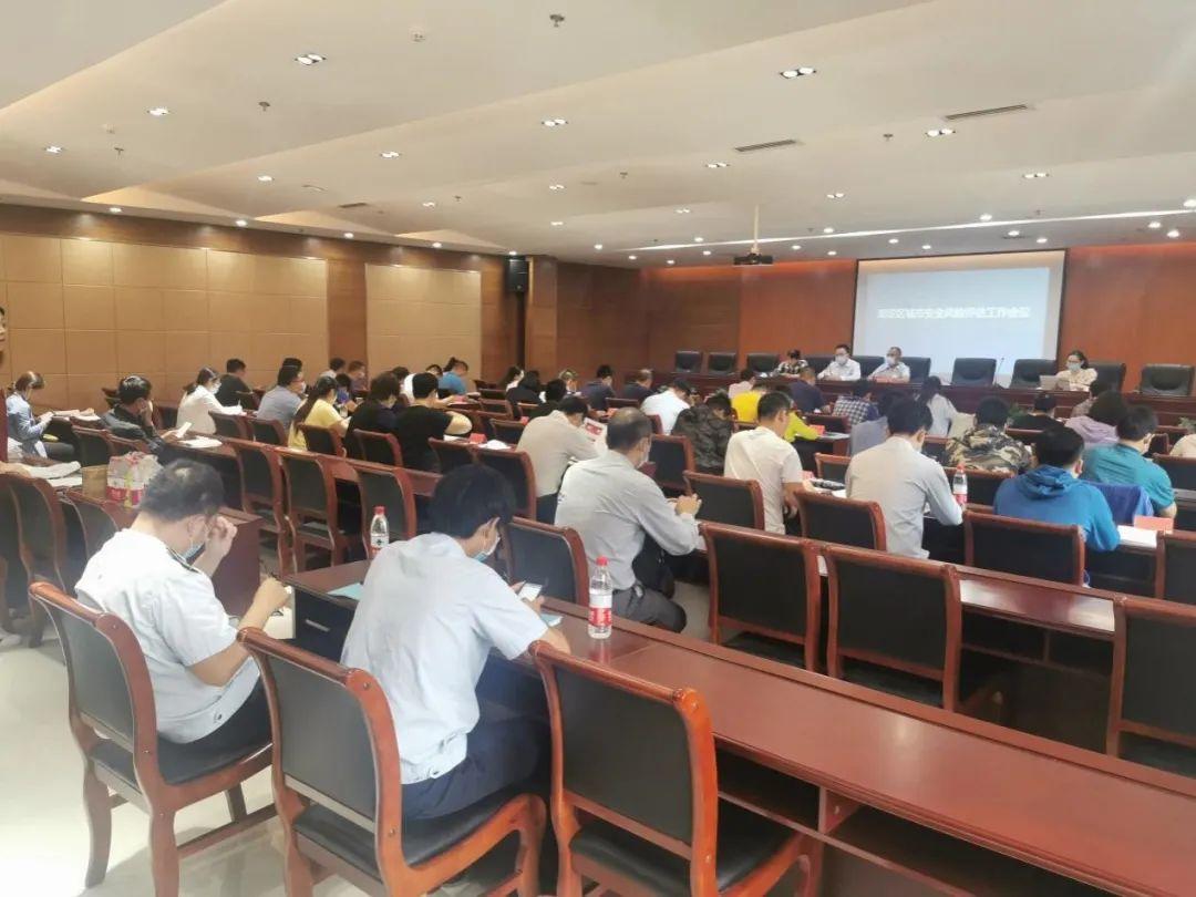 国务院教育督导委员会办公室负责人就中小学校体育工作督导评估办法答记者问