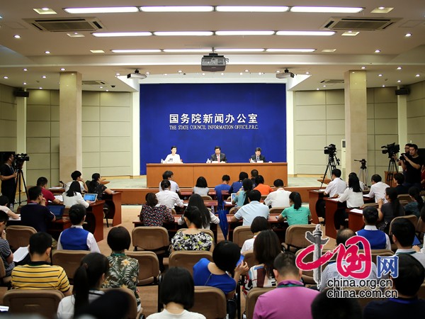 教育部有关负责人就统筹推进县域内城乡义务教育一体化改革发展答记者问