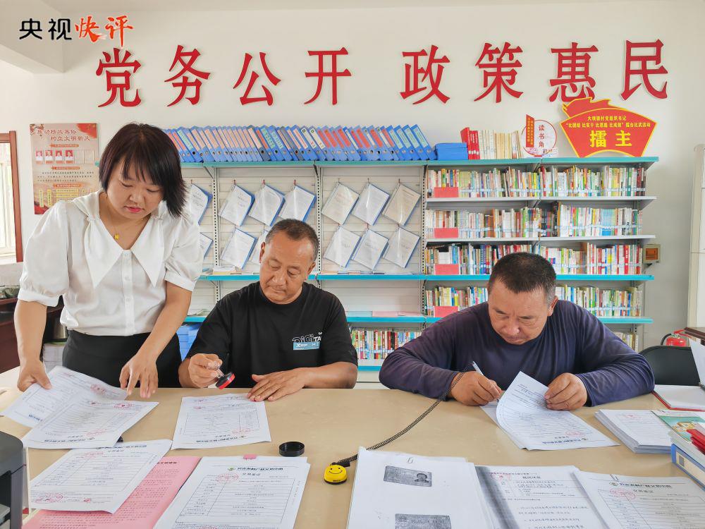 关于加强师范生教育实践的回答记者问