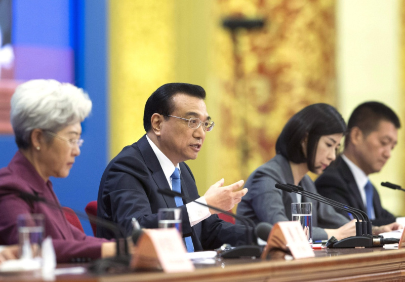 教育部有关负责人就贯彻落实5月15日国务院常务会议精神答记者问