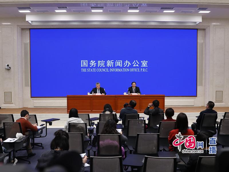 教育部有关负责人就贯彻落实5月15日国务院常务会议精神答记者问