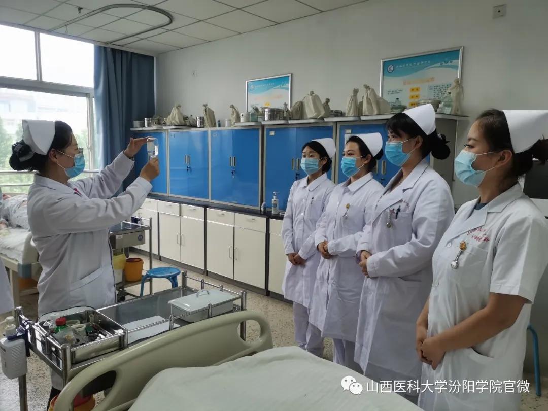 深化教师培训模式改革，负责人回应关切问答揭晓