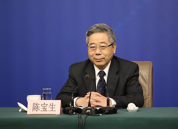 吴岩与法国外交和欧洲事务部官员欧阳励文共商深化中法人文交流新篇章