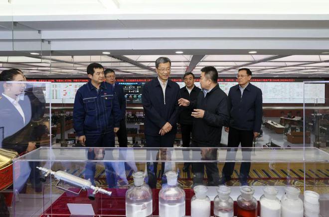 教育部与宁夏回族自治区举行部区会商会议，共谋教育发展新篇章