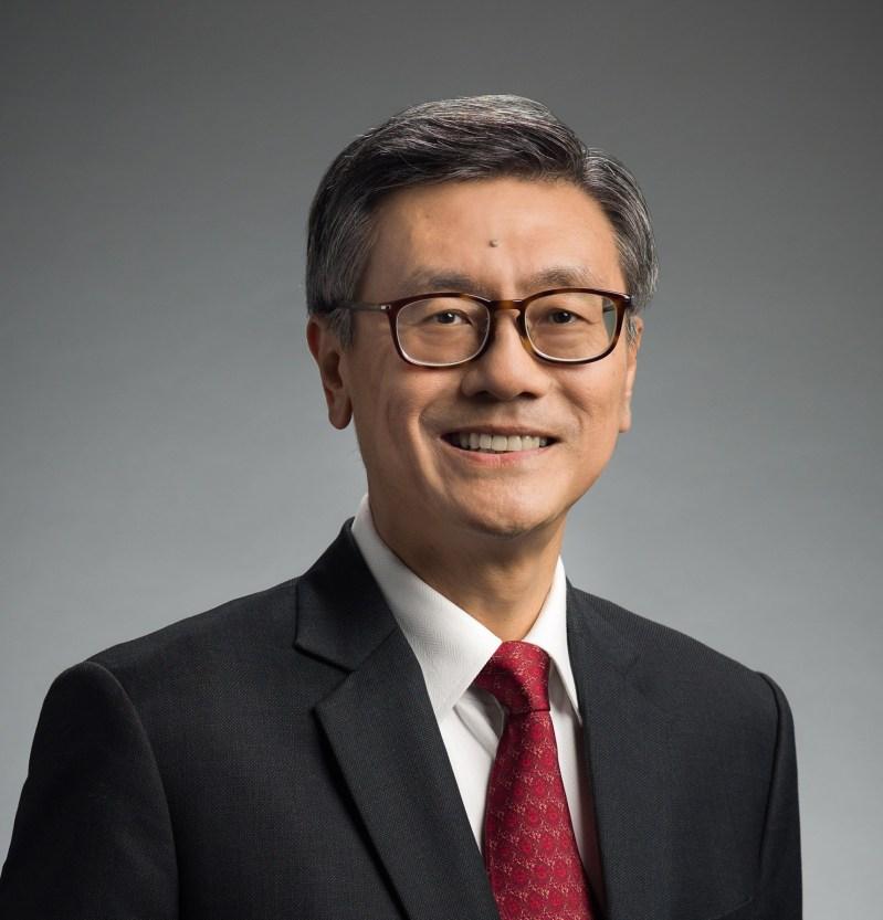 吴岩会见新加坡国立大学校长陈永财，深化教育合作，共谋发展未来