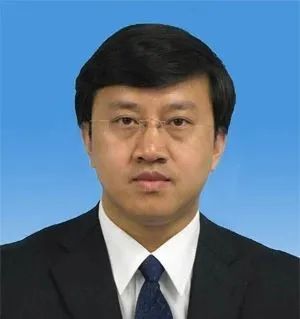 华北电力大学新任领导团队，汪庆华书记与毕天姝校长携手引领未来
