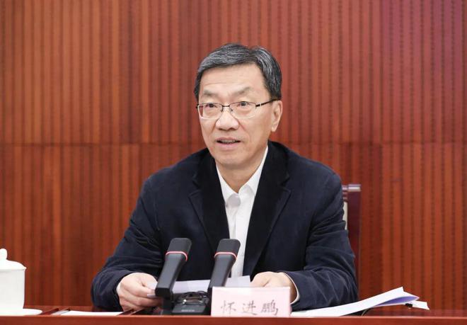 第十二届国家督学聘任座谈会召开，探讨新时代教育督导的新方向，加强督学队伍建设