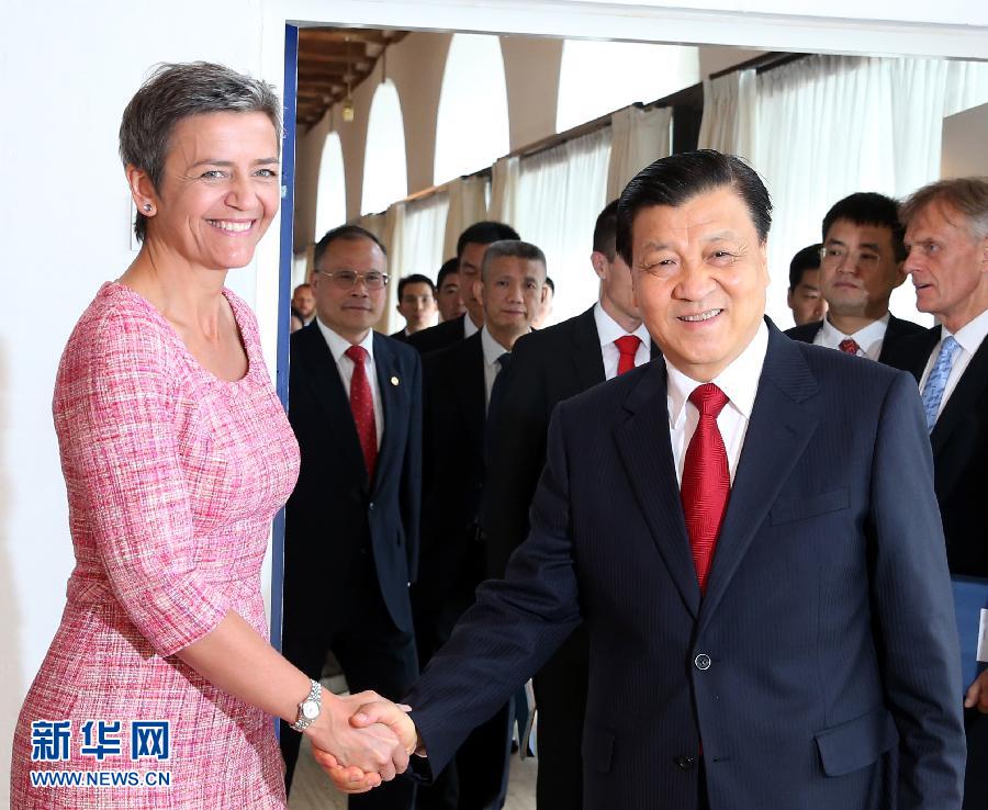 怀进鹏会见丹麦高等教育和科学大臣克里斯蒂娜·埃伦，深化中丹教育合作，共谋科技创新未来