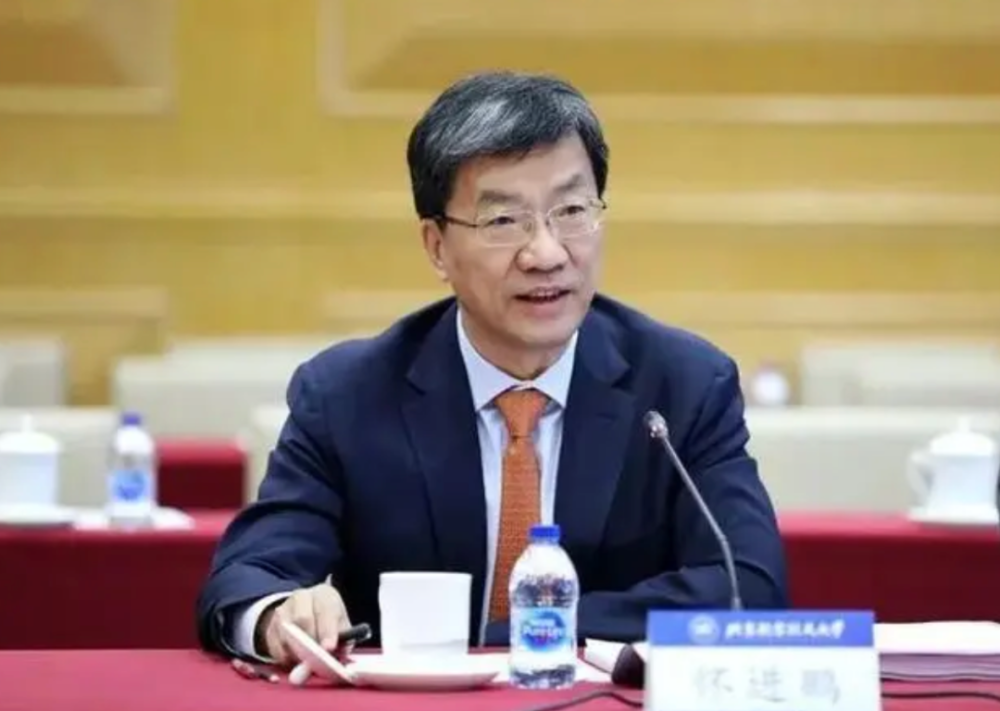 怀进鹏会见丹麦高等教育和科学大臣克里斯蒂娜·埃伦，深化中丹教育合作，共谋科技创新未来
