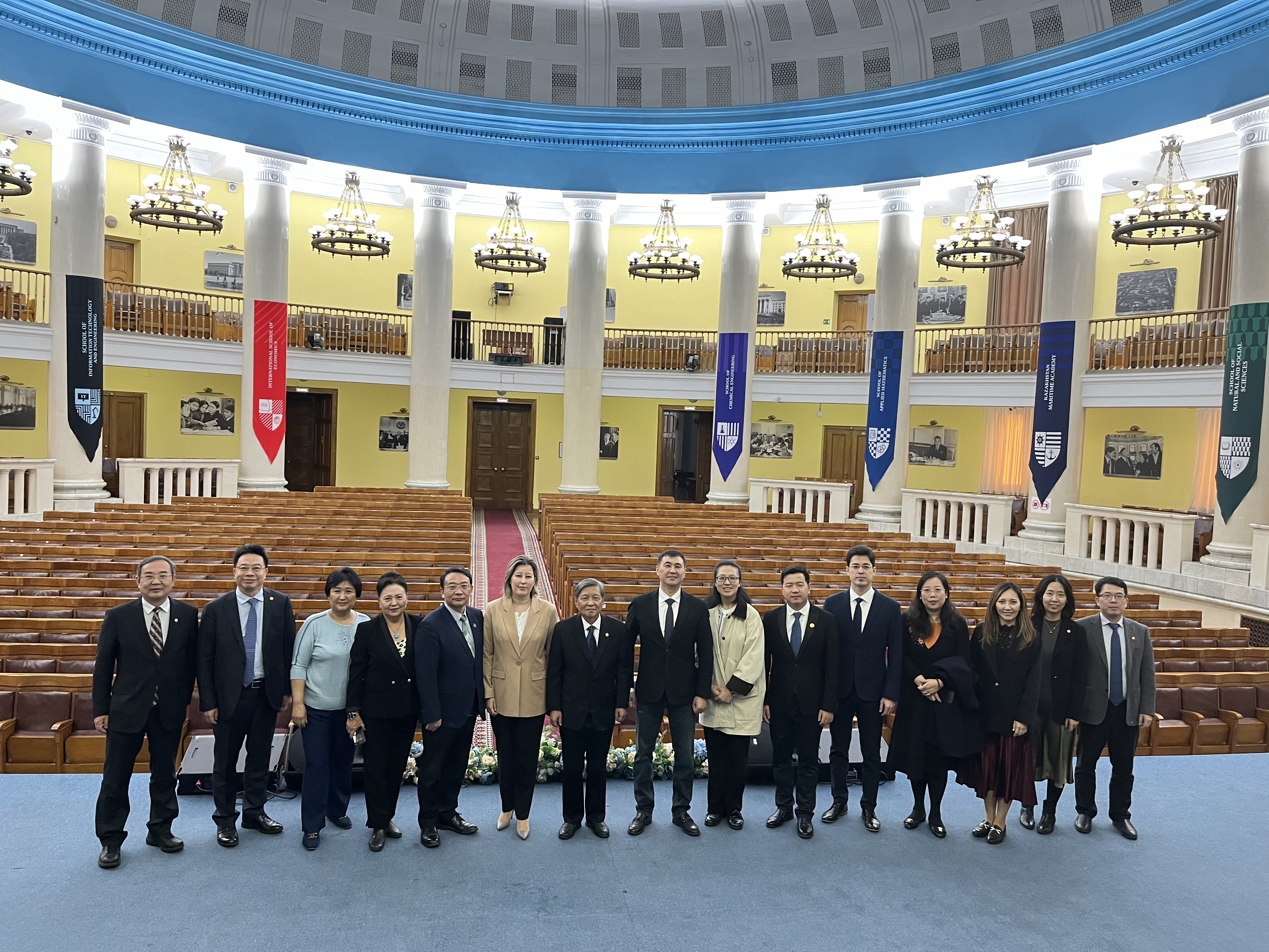 首届中国—中亚教育高官会议召开，共谋教育合作与发展蓝图