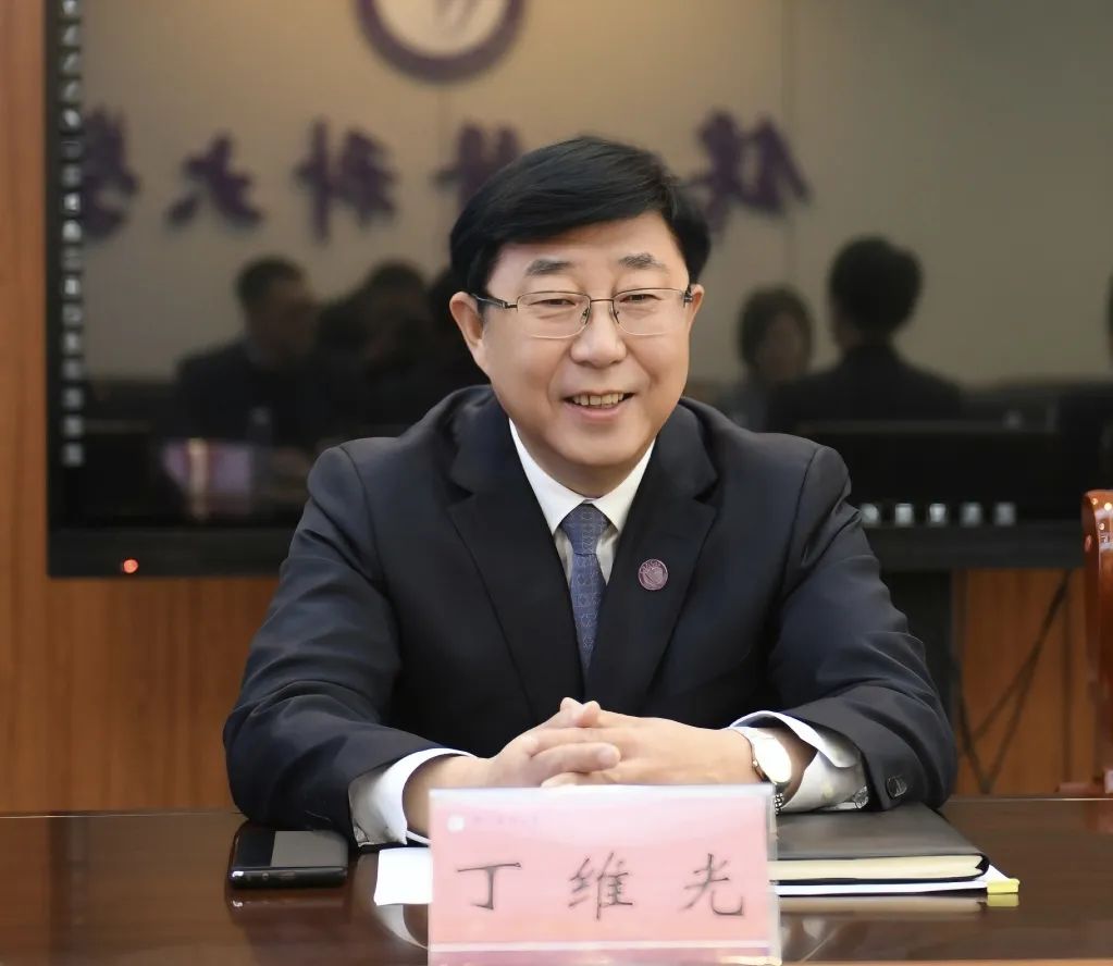 吴岩访问马耳他，深化中马友谊与合作