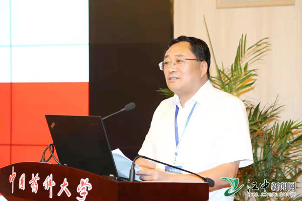 戴建君担任中国药科大学党委书记，引领药学教育创新升级