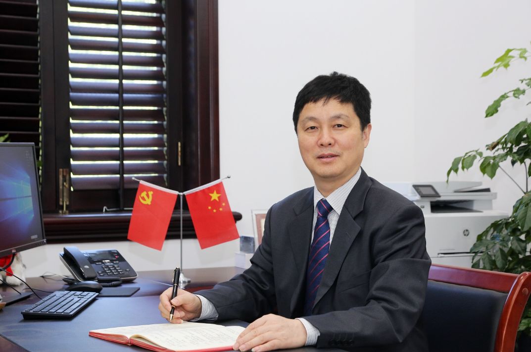 怀进鹏赴上海高校调研，探索未来教育趋势的新方向