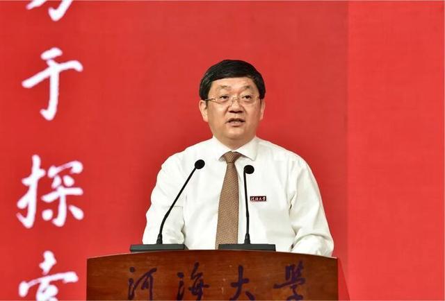 唐洪武教授出任华南理工大学校长，引领高校迈向新的辉煌