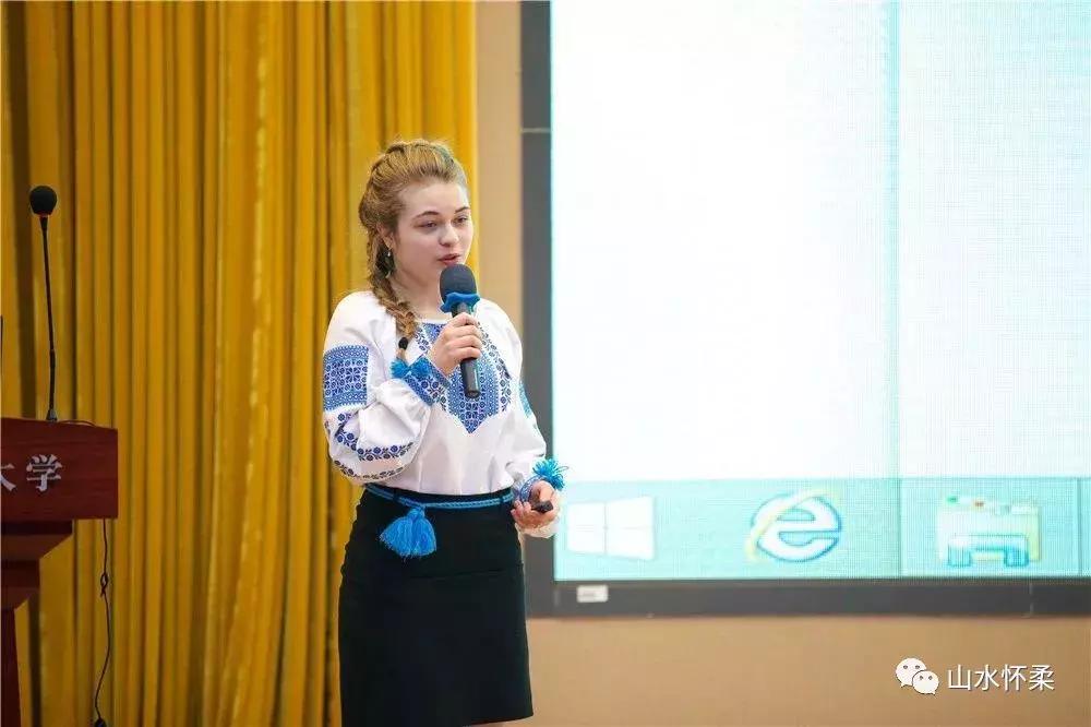 国家基础学科拔尖人才培养战略行动推进会暨基础学科拔尖学生培养计划实施十五年工作交流会召开