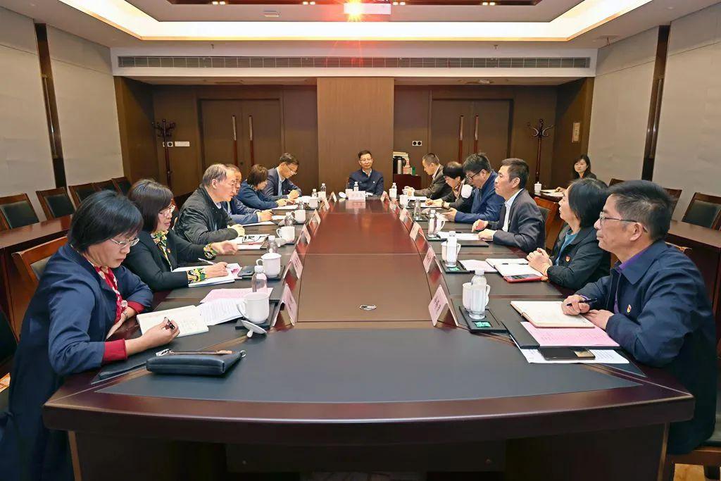 教育部召开直属系统离退休工作通气会，探讨新时代离退休管理的新思路与新挑战