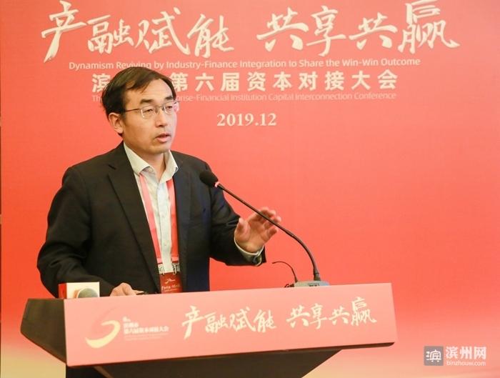数字变革对基础教育的挑战与机遇平行会议举行