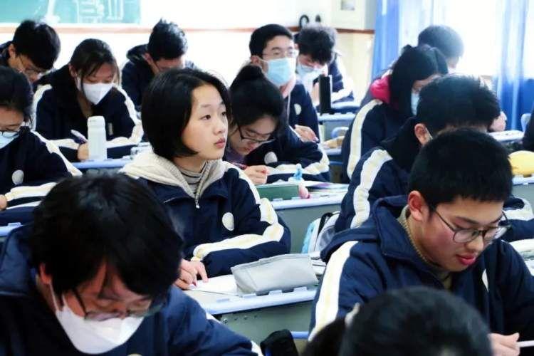 教师数字素养与胜任力提升平行会议盛大举行