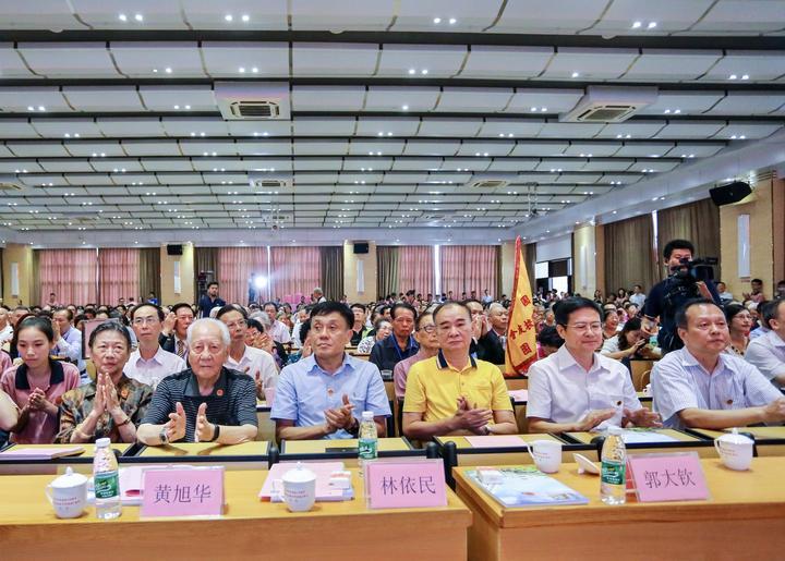 激发改革创新活力，彰显中国教育力量