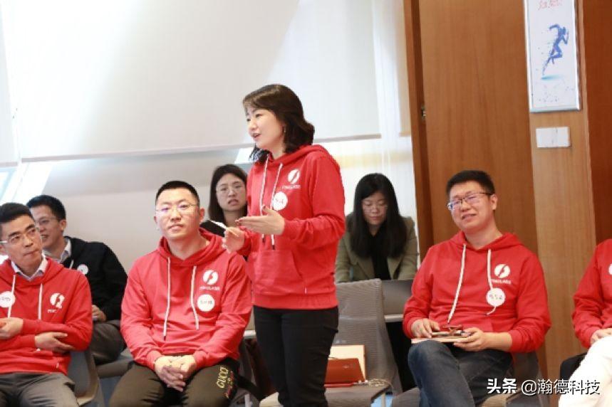 对于区块链通信来说，桥梁是一条通往无处的道路