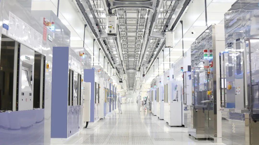 2025年科技趋势展望，人工智能、量子技术、金融科技与可持续性的融合